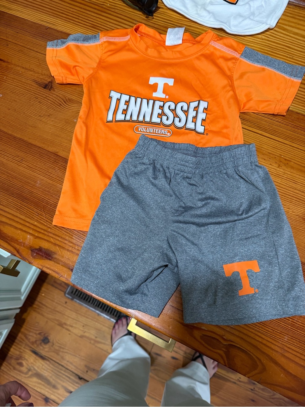 Tennessee Volunteers Orange & Gray Kids Shorts - Youth Bottoms